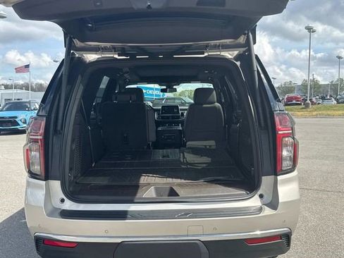 Certified 2022 Chevrolet Tahoe LT w/ LT Signature Plus Package AWD/4WD image 14