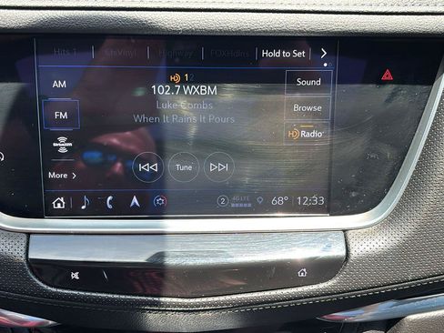 Certified 2023 Cadillac XT5 Premium Luxury FWD image 33