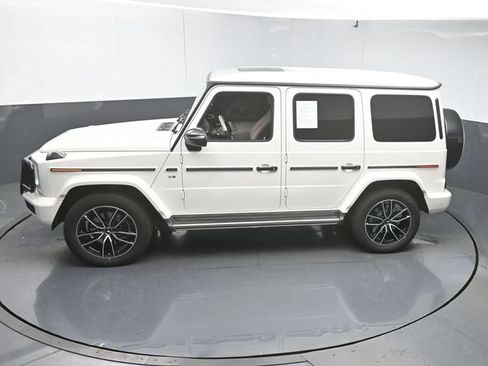 Used 2021 Mercedes-Benz G 550 image 44