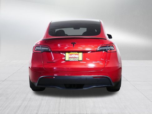 Used 2021 Tesla Model Y Long Range AWD/4WD image 6