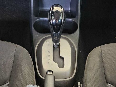 Used 2020 Chevrolet Spark LS FWD image 31