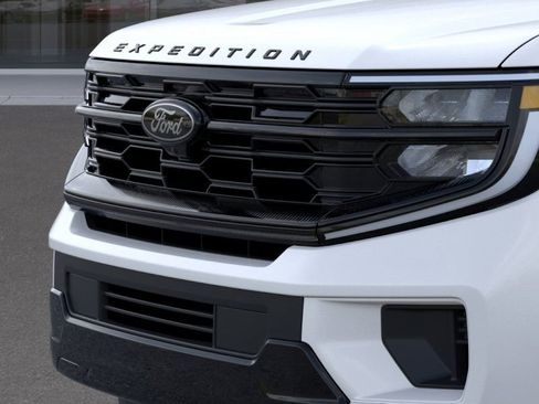 New 2026 Ford Expedition Platinum AWD/4WD image 17