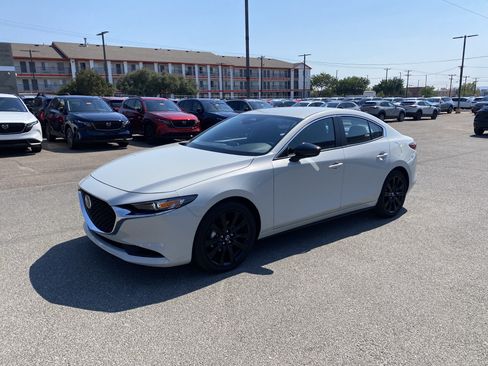 Certified 2026 MAZDA MAZDA3 s Sport FWD image 36