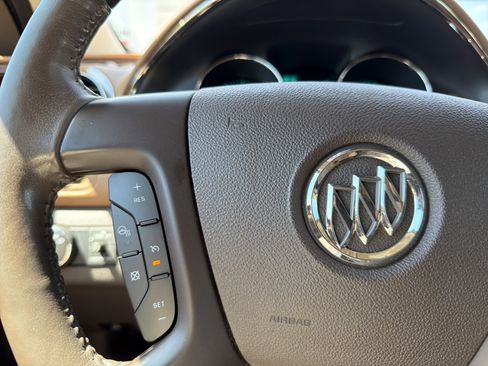 Used 2015 Buick Enclave Premium FWD image 9