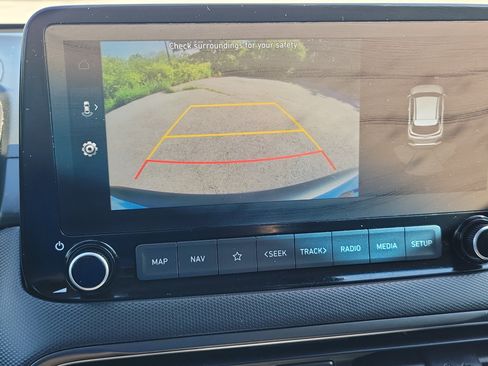 Used 2022 Hyundai Kona Limited AWD/4WD image 26