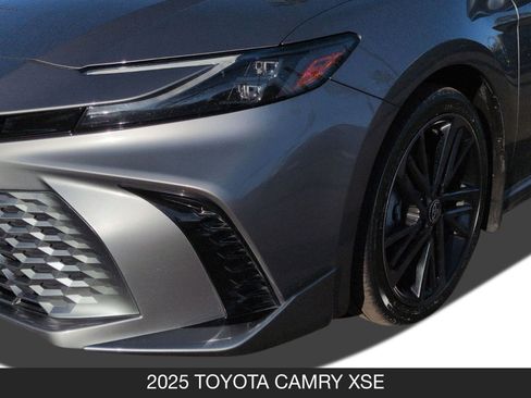 Used 2025 Toyota Camry XSE image 11