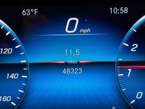 Used 2022 Mercedes-Benz A 220 4MATIC image 16