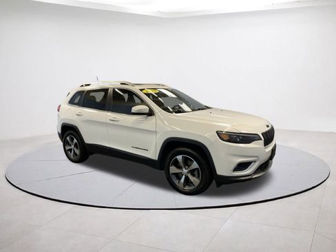 Certified 2019 Jeep Cherokee Limited w/ Trailer Tow Group image 7