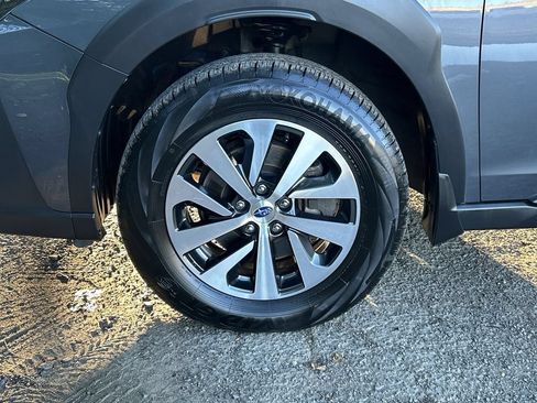 Certified 2023 Subaru Outback Premium AWD/4WD image 10