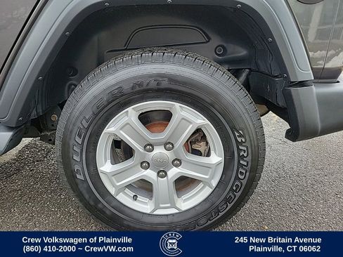 Used 2018 Jeep Wrangler Unlimited Sport S image 18