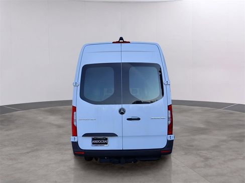 Used 2024 Mercedes-Benz Sprinter 3500 image 4