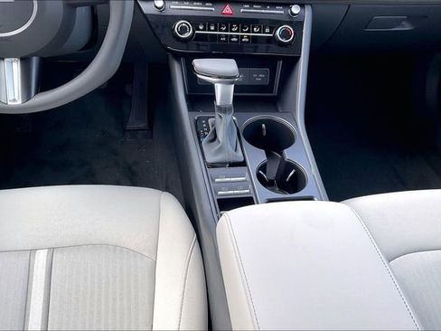 New 2026 Hyundai Sonata SE FWD image 8