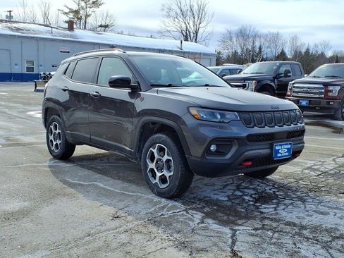Used 2022 Jeep Compass Trailhawk w/ Sun and Sound Group image 3
