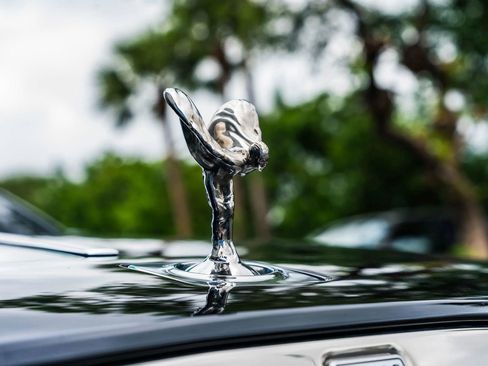 Used 2015 Rolls-Royce Wraith image 17