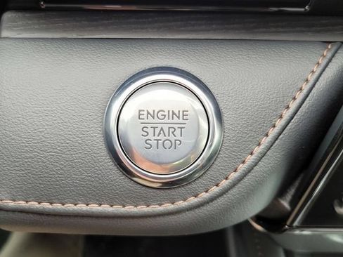 New 2026 Lincoln Nautilus Reserve AWD/4WD image 48