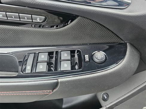 Used 2016 Chevrolet SS image 25