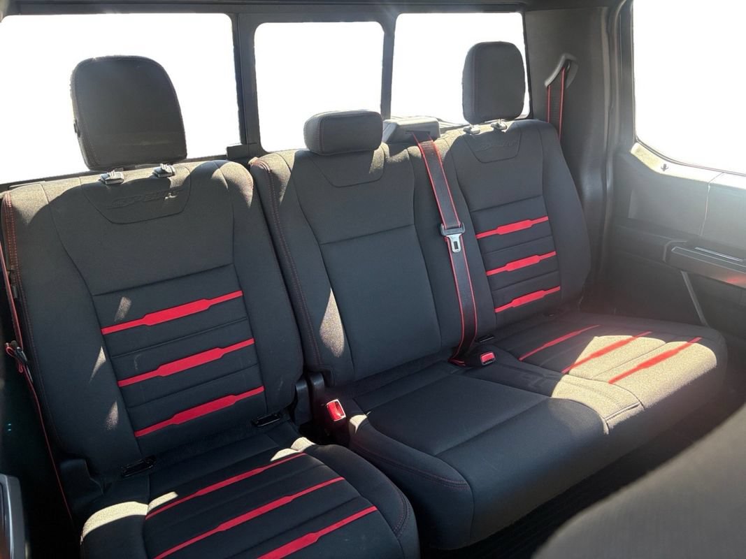 Used 2016 Ford F150 XLT w/ Equipment Group 302A Luxury AWD/4WD image 18
