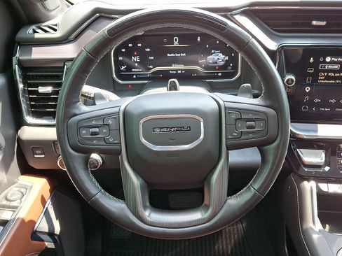 Used 2025 GMC Sierra 1500 Denali Ultimate AWD/4WD image 16