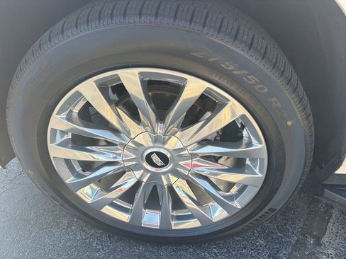 Used 2021 Cadillac Escalade Premium Luxury w/ Performance Package RWD image 10