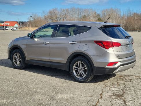 Used 2018 Hyundai Santa Fe Sport image 7