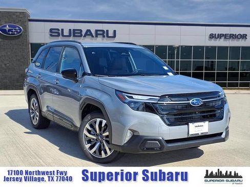 Used 2025 Subaru Forester Touring AWD/4WD image 1