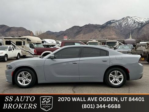 Used 2021 Dodge Charger SXT w/ Leather Interior Group image 1