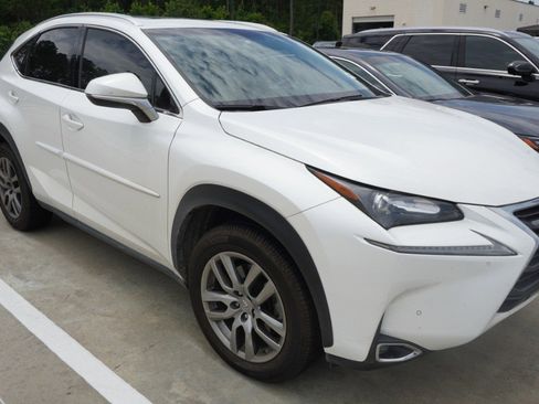 Used 2015 Lexus NX 200t FWD w/ Luxury Package image 3
