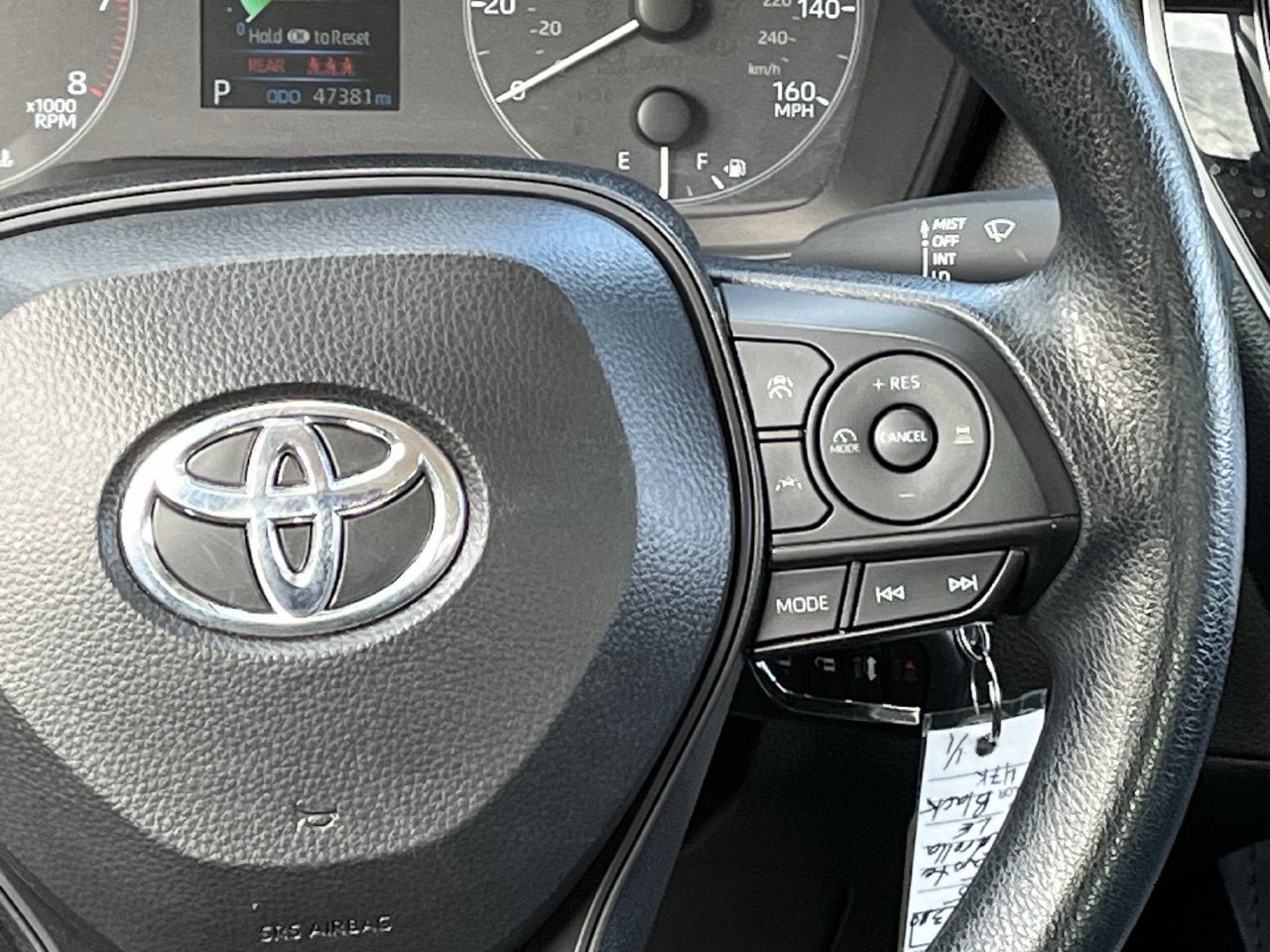 Used 2025 Toyota Corolla LE FWD image 14