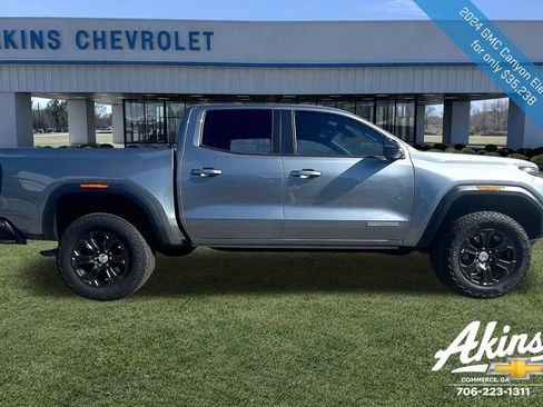 Used 2024 GMC Canyon Elevation w/ Elevation Premium Package image 17
