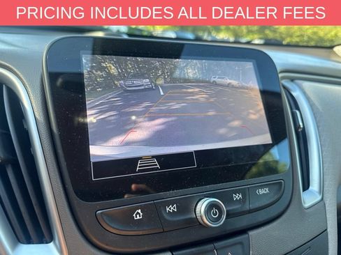 Used 2022 Chevrolet Malibu LS w/ Driver Confidence Package II FWD image 5