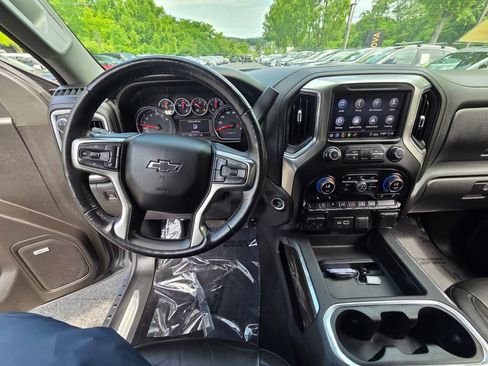 Used 2020 Chevrolet Silverado 1500 RST AWD/4WD image 21