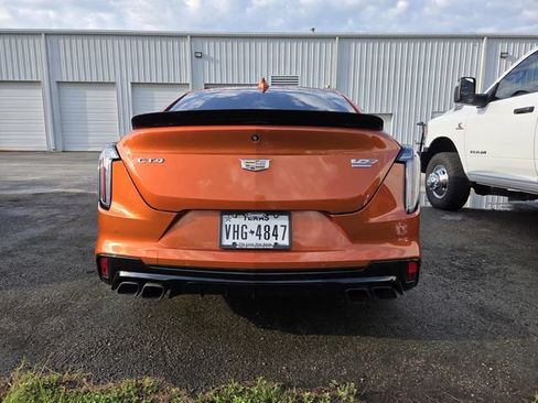 Used 2022 Cadillac CT4 V Blackwing RWD image 8