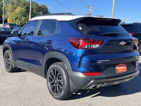 Used 2022 Chevrolet TrailBlazer ACTIV w/ Sun and Liftgate Package image 5