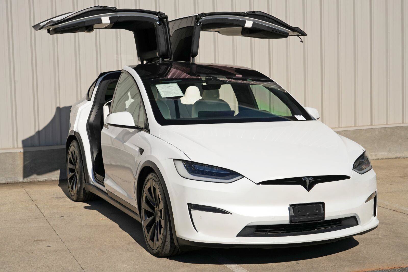 Used 2022 Tesla Model X AWD/4WD image 56