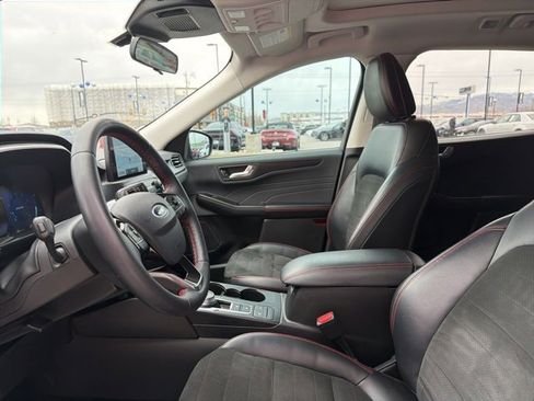 Used 2022 Ford Escape SEL w/ SEL Stealth AWD Package image 21