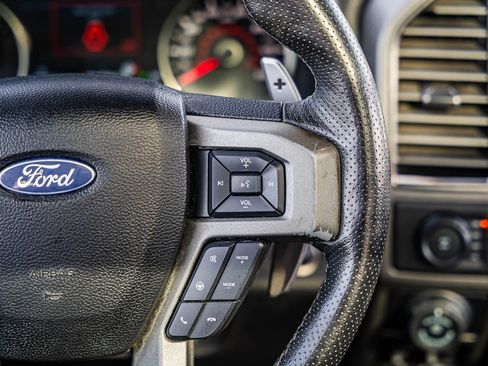 Certified 2018 Ford F150 Raptor w/ Equipment Group 802A Luxury image 26