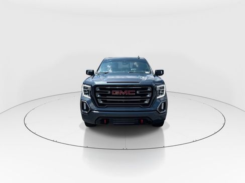 Used 2021 GMC Sierra 1500 AT4 w/ AT4 Value Package AWD/4WD image 3