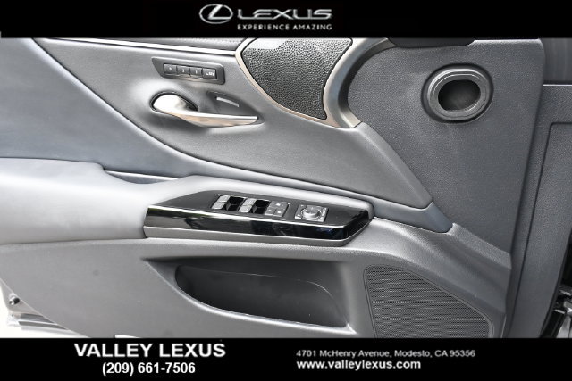 Certified 2024 Lexus ES 300h F Sport w/ Accessory Package (Z2) FWD image 11
