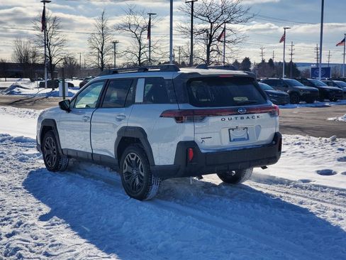 Used 2026 Subaru Outback Limited XT AWD/4WD image 3