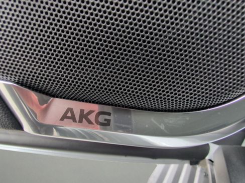 New 2026 Cadillac Escalade Platinum Luxury image 27