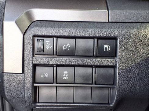 Used 2025 Toyota 4Runner SR5 image 16