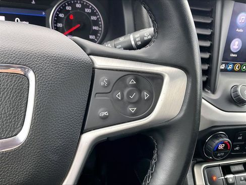 Used 2023 GMC Acadia SLT AWD/4WD image 23