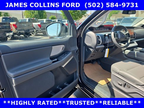 New 2026 Ford Expedition Max Active AWD/4WD image 11