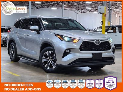 Used 2022 Toyota Highlander XLE
