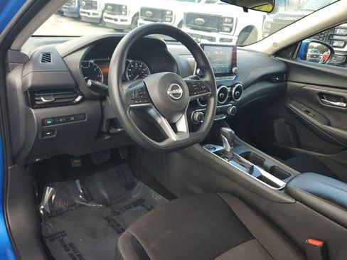 Certified 2024 Nissan Sentra SV image 9