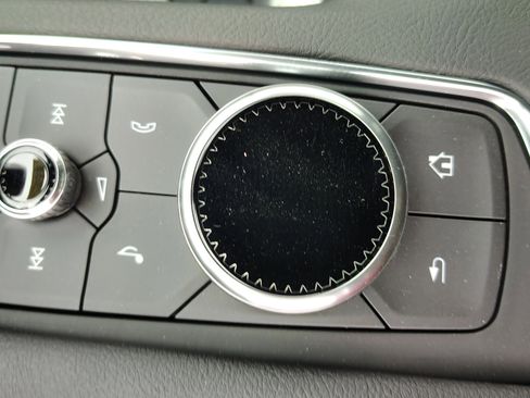 New 2025 Cadillac XT5 Luxury w/ LPO, Floor Liner Package image 30