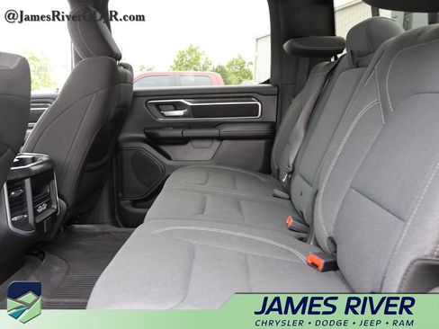 Used 2023 RAM 1500 Big Horn AWD/4WD image 17