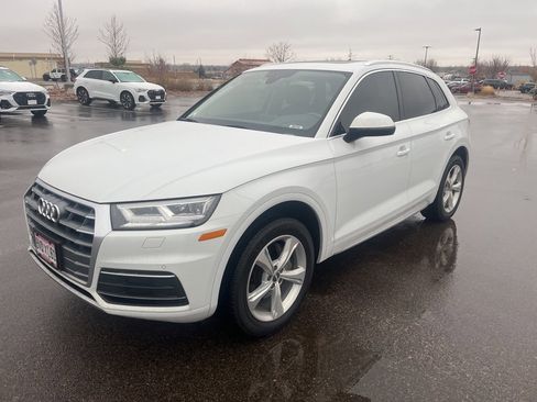 Used 2020 Audi Q5 2.0T Premium Plus image 1