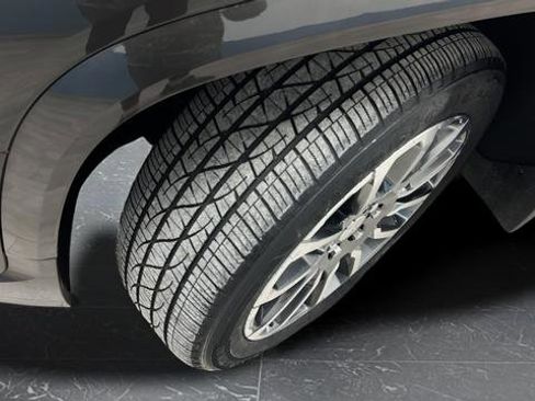 Used 2020 GMC Acadia Denali image 39