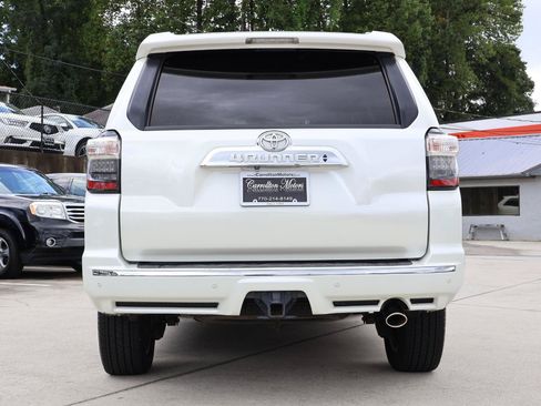 Used 2017 Toyota 4Runner Limited AWD/4WD image 5